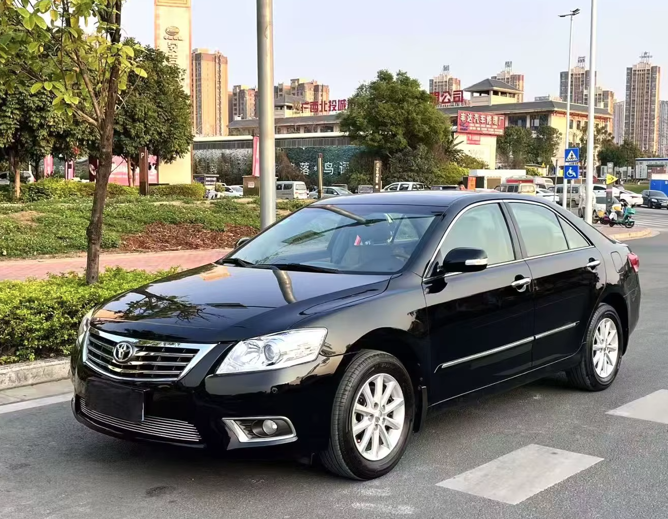 2011 Used Car Toyota Camry for Sale Toyota Camry 4 Door 5 Seat Sedan. Toyota 2.0 HGVP Luxury Version Camry