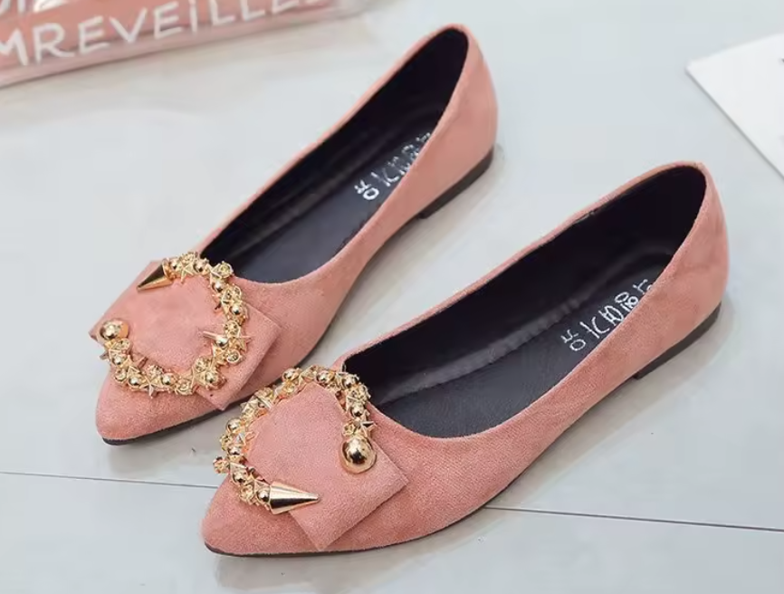 New Arrivals Pointed Toe Gold-Colored Metal Decorations Flat Lightweight Outdoor Spring Women's Shoes