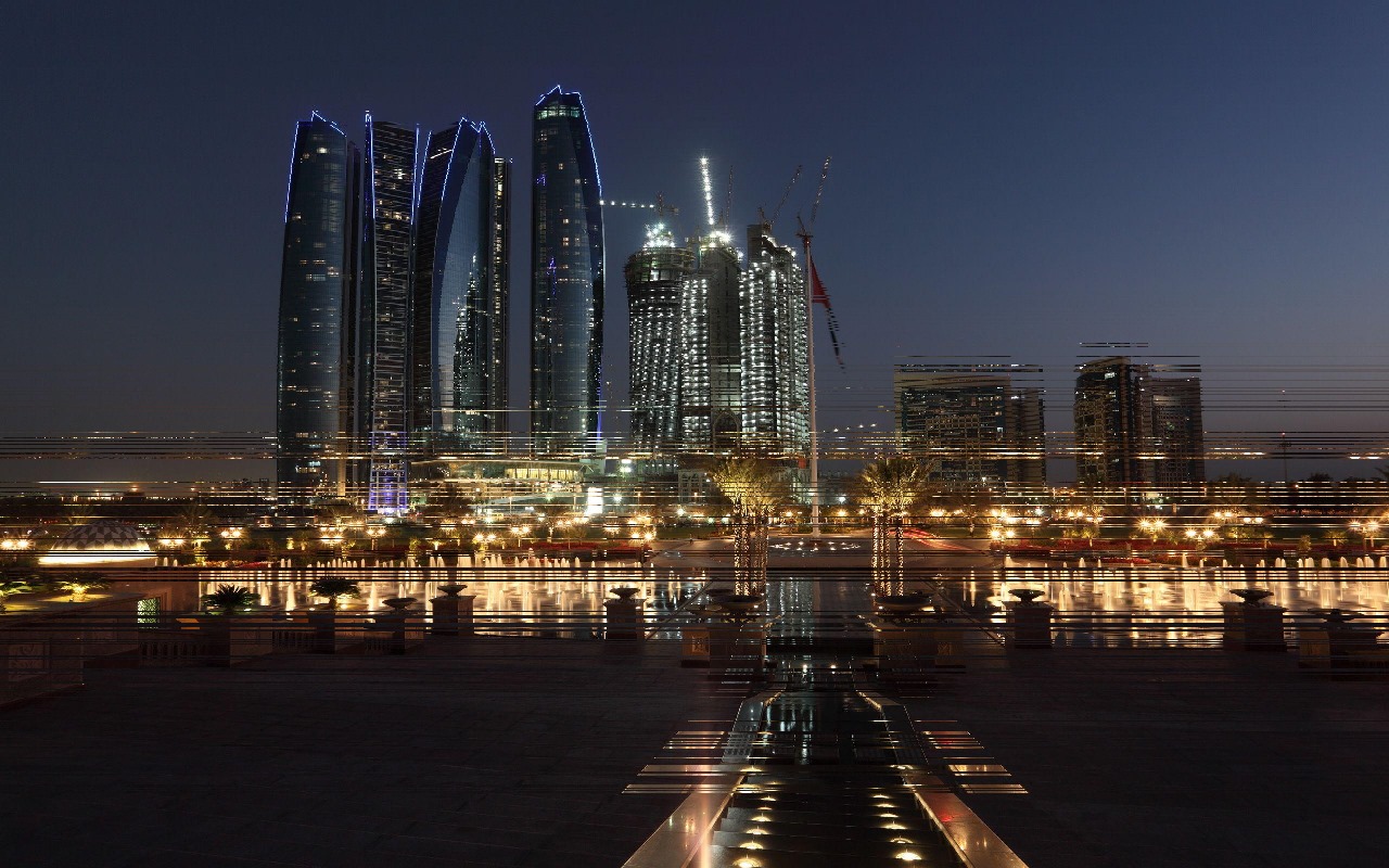 Abu Dahbi- Paquete Fan