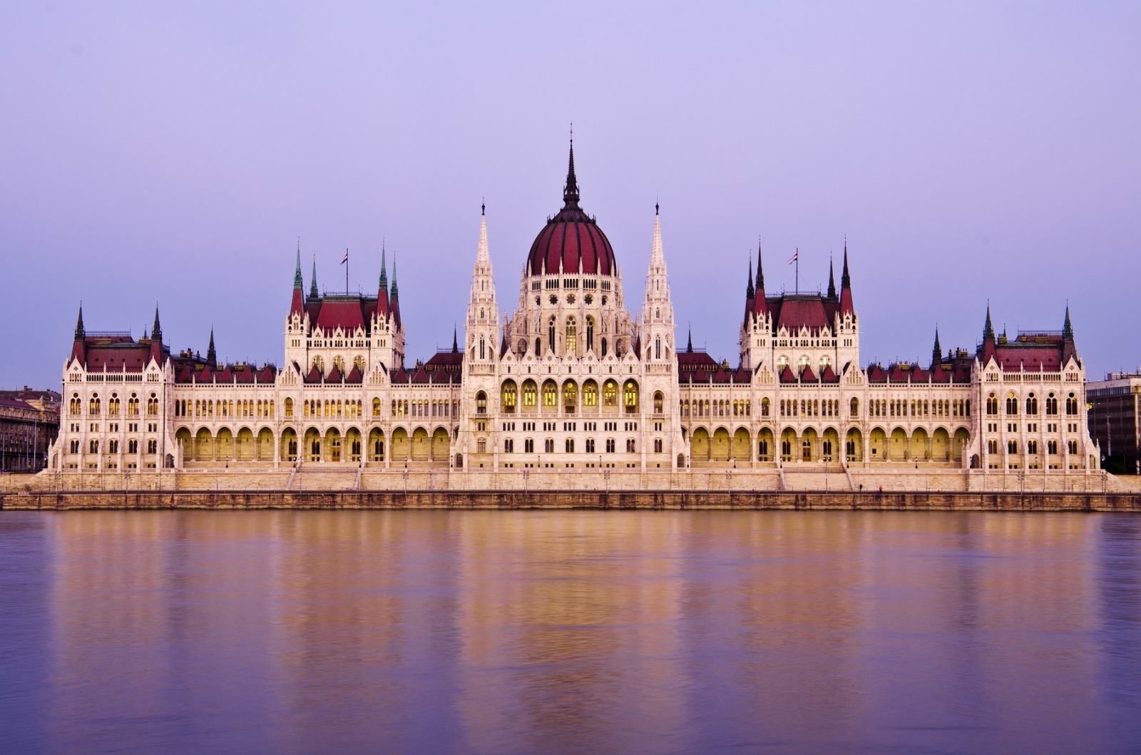 Hungria- Paquete Fan