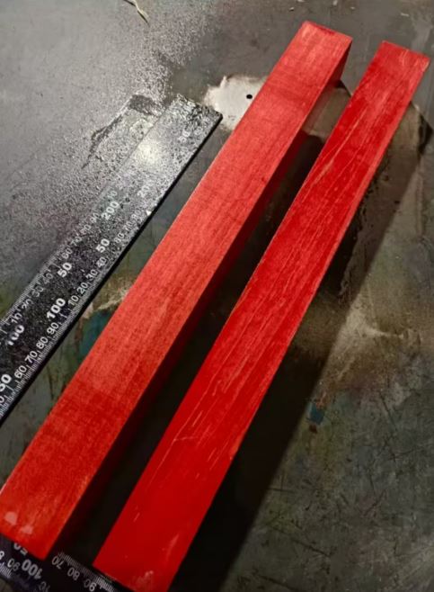 Red dyed wood block Rectangular Rods