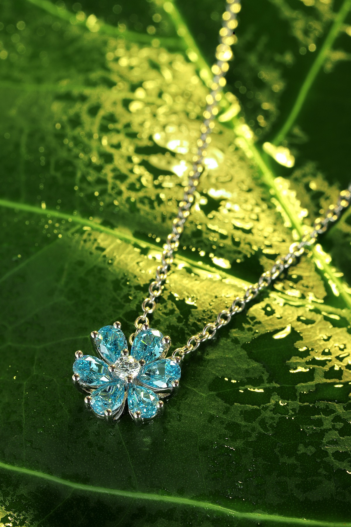 Blue Gemstone Flower Necklace