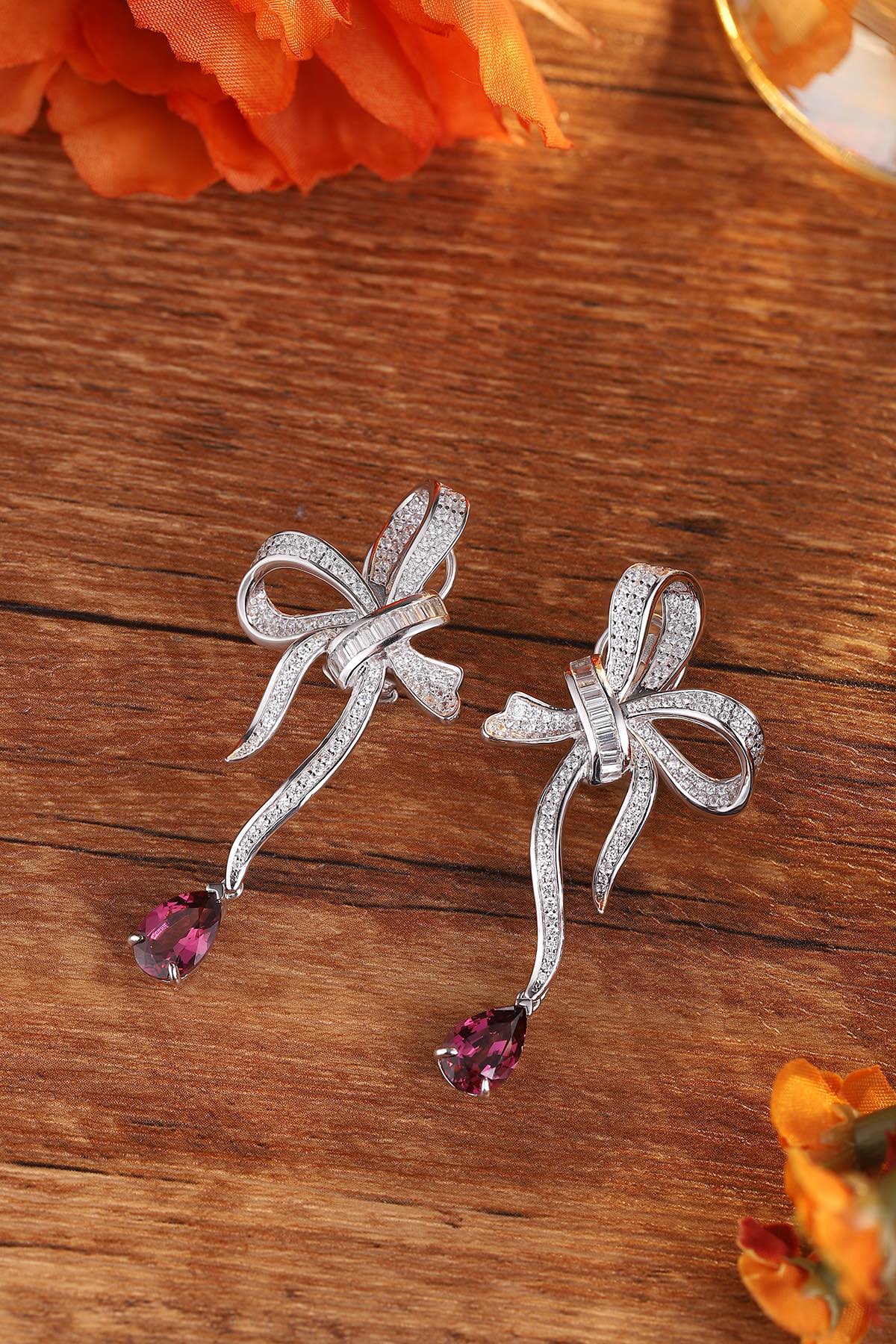 Elegant Bow-shaped Drop Earrings