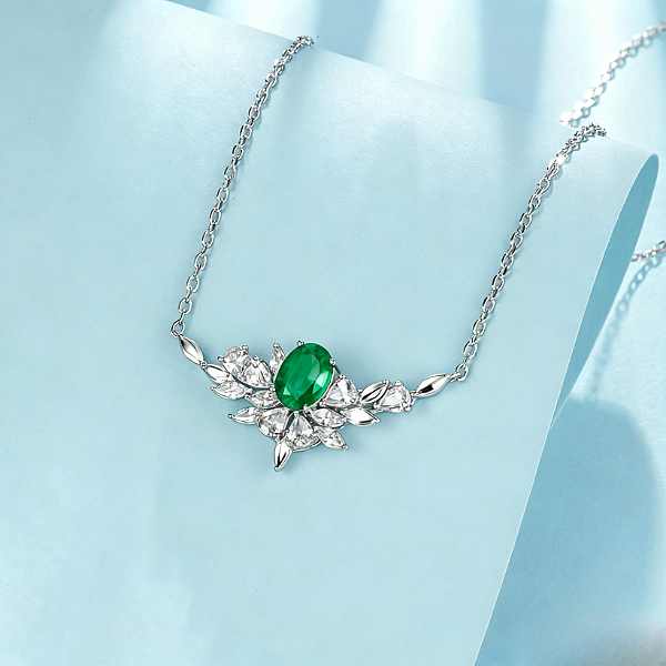 Emerald Crystal Floral Necklace
