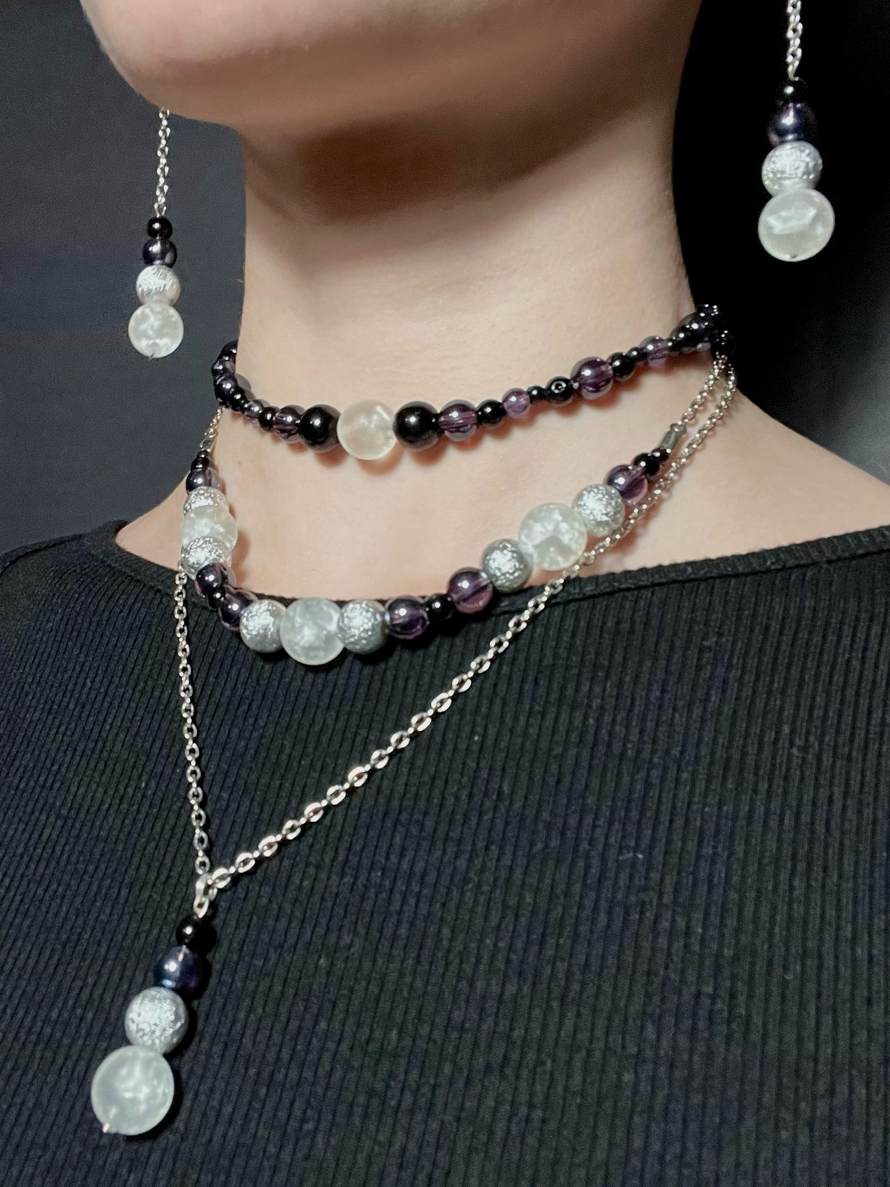 Black and White Beaded Necklace Set