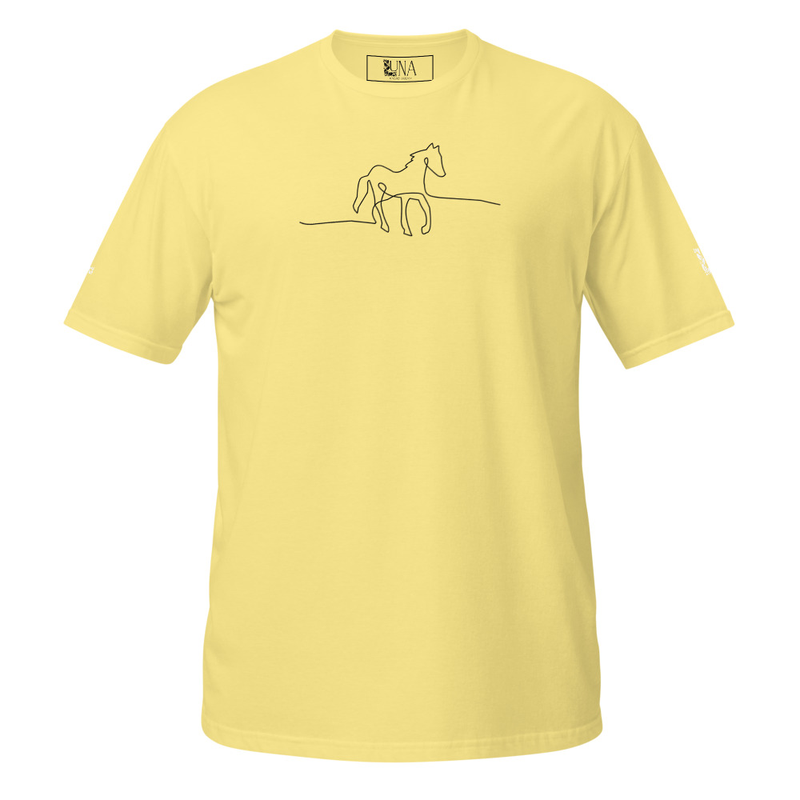 Camiseta amarela com desenho de cavalo