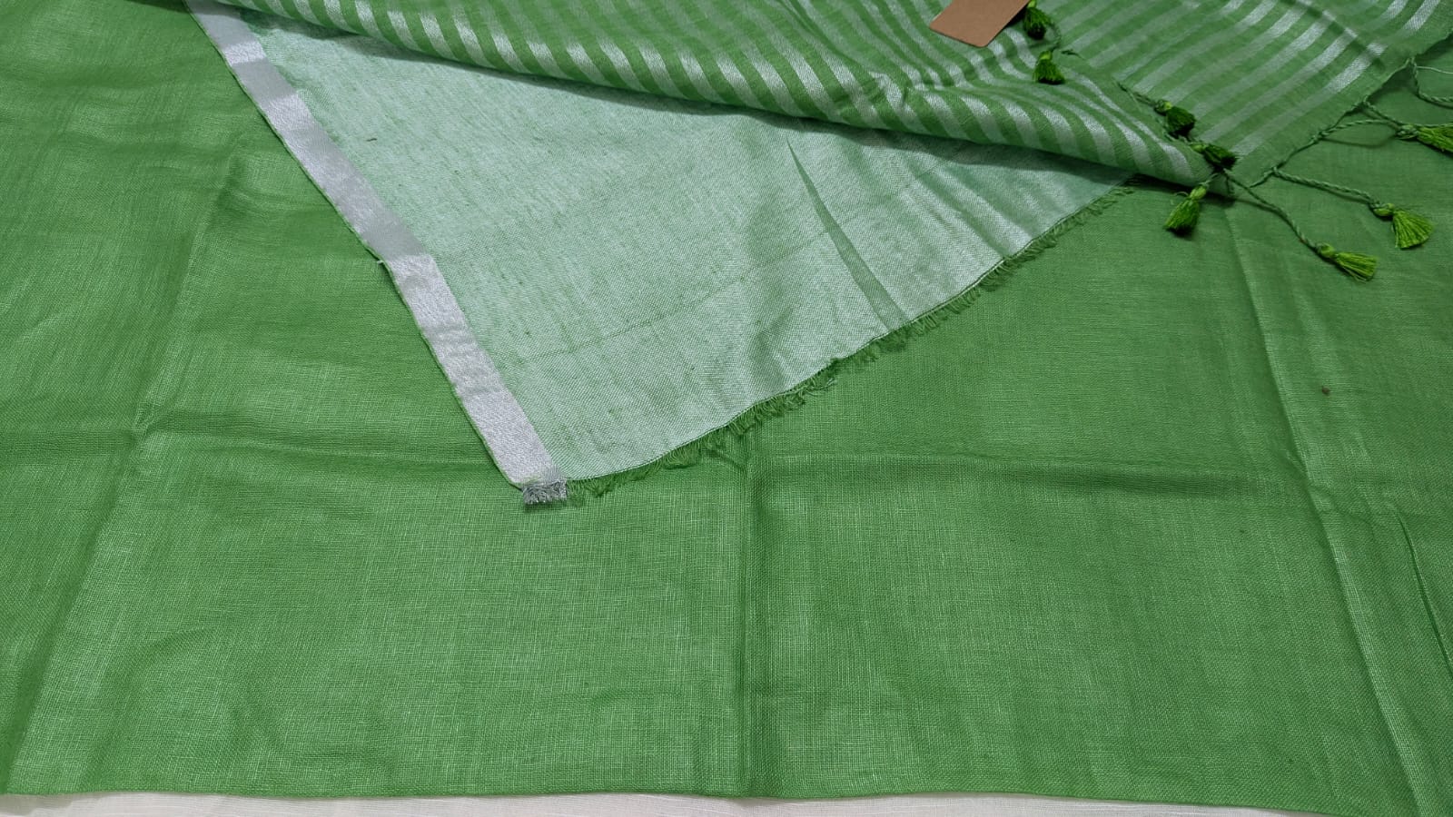 Linen Silk Saree Green With Silver
