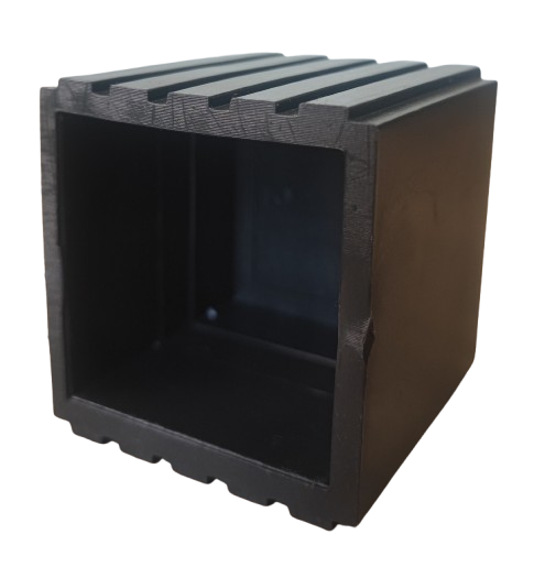 881659	Ponteira Ext. 50x50mm - 62mm Quadrada - PVC