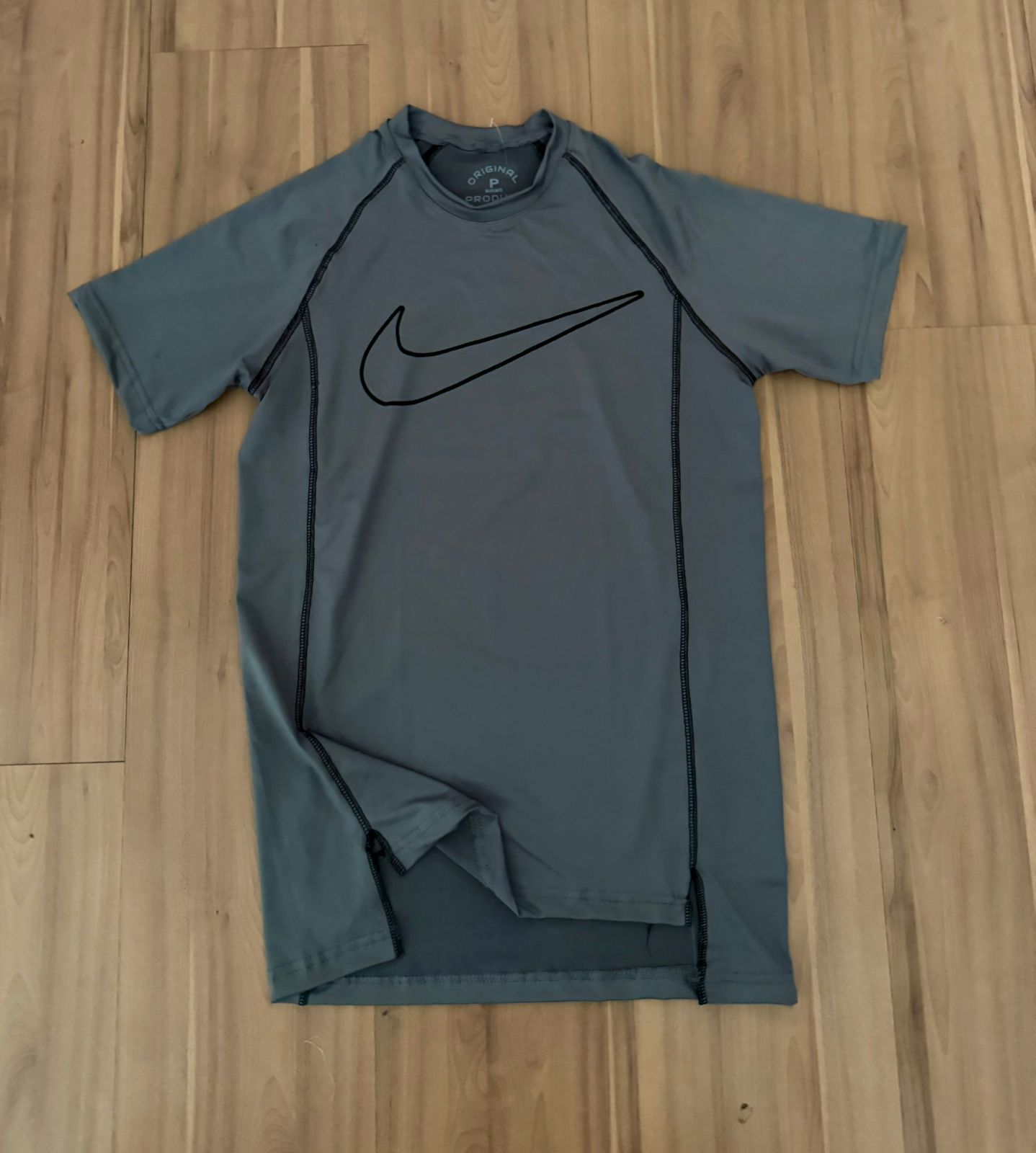 CAMISA NIKE COMPRESSÃO