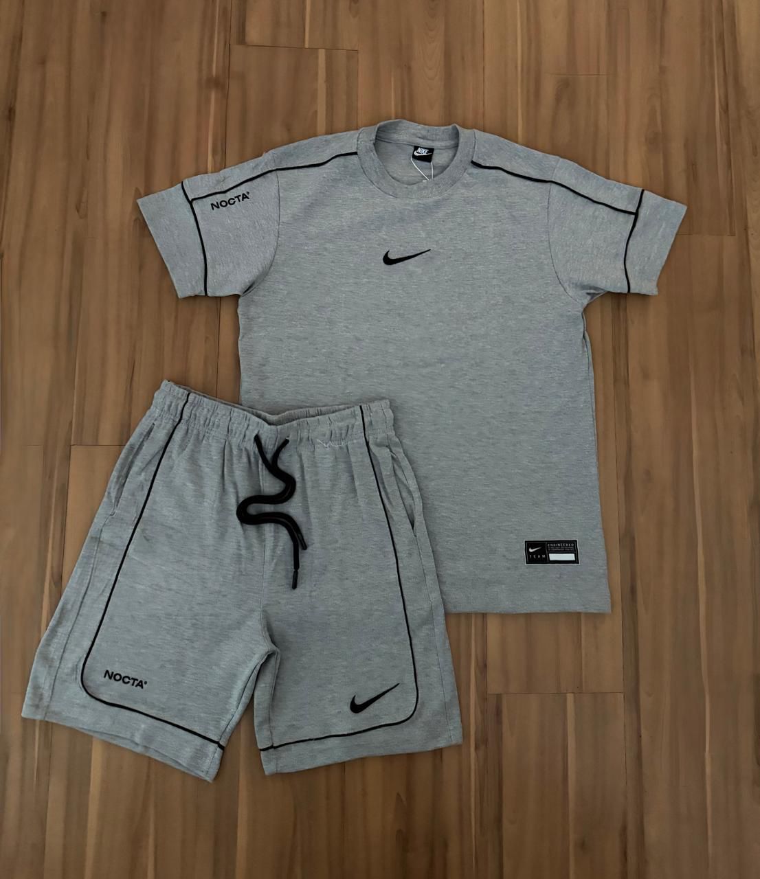 CONJUNTO NIKE NOCTA 