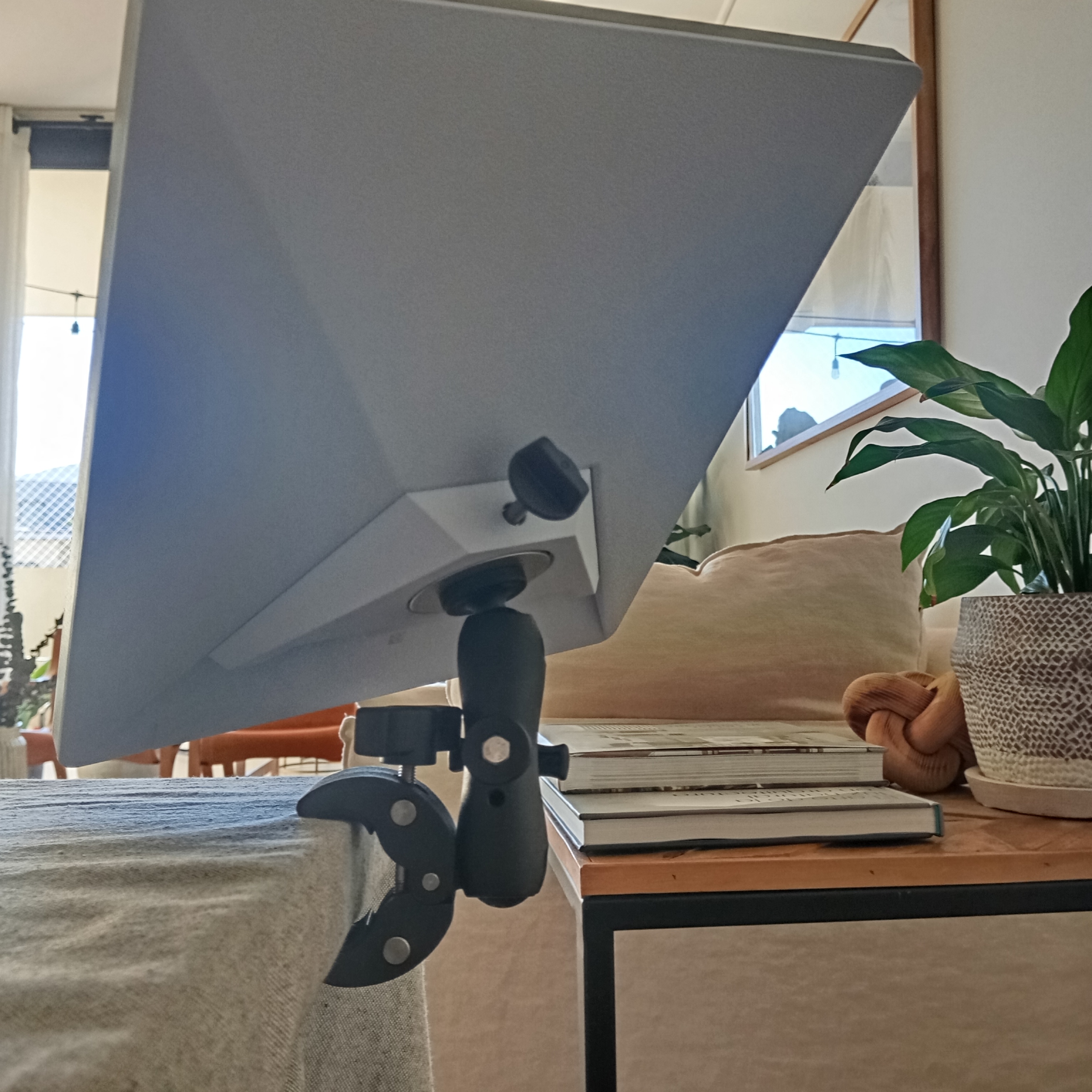 Soporte Abrazadera para Tubos y Bordes Para Starlink Mini