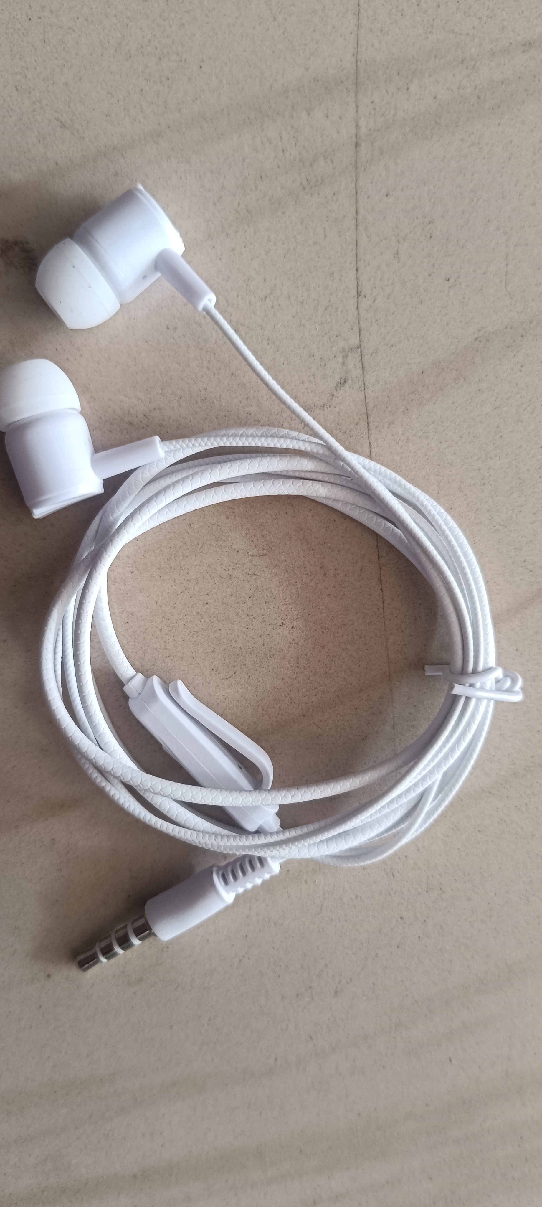 MZ M106 Stereo Earphone