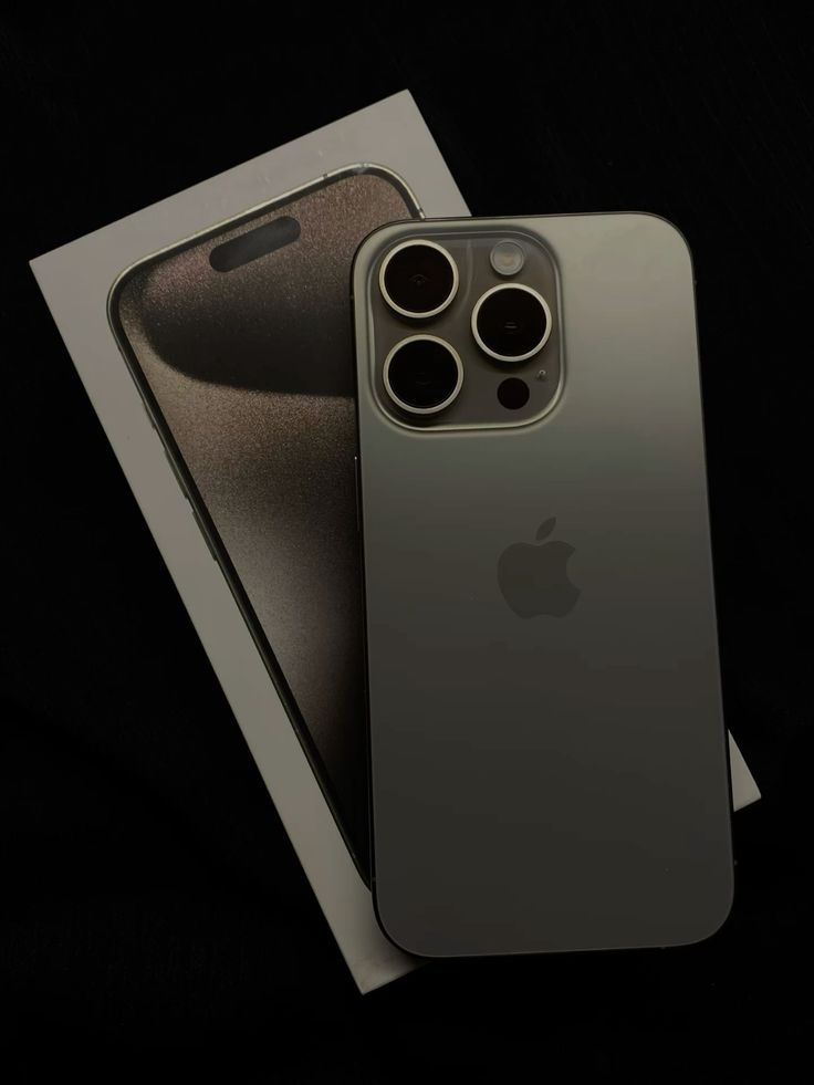 iPhone 15 PRO 256 GB