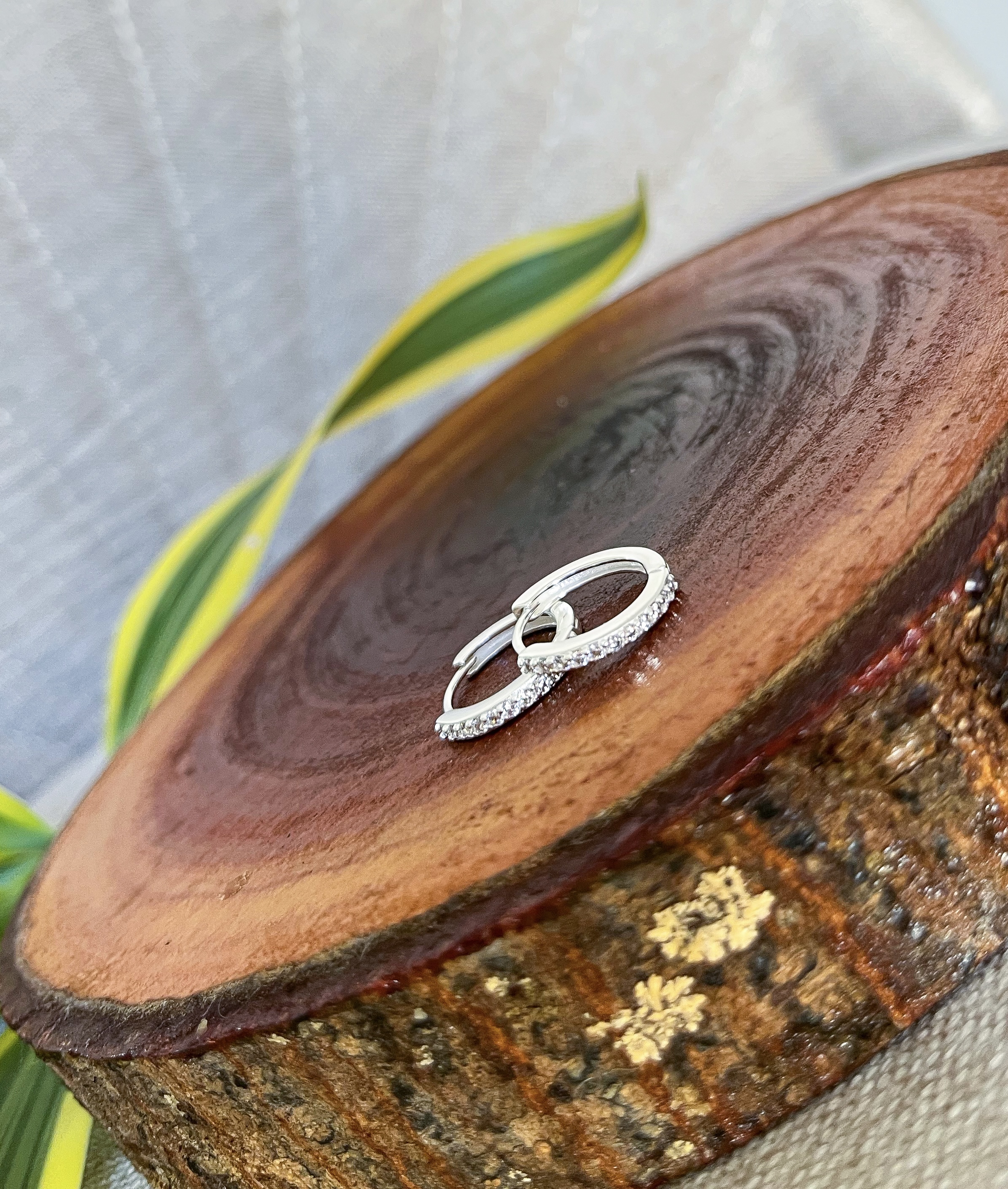 Argola Click Cravejada 