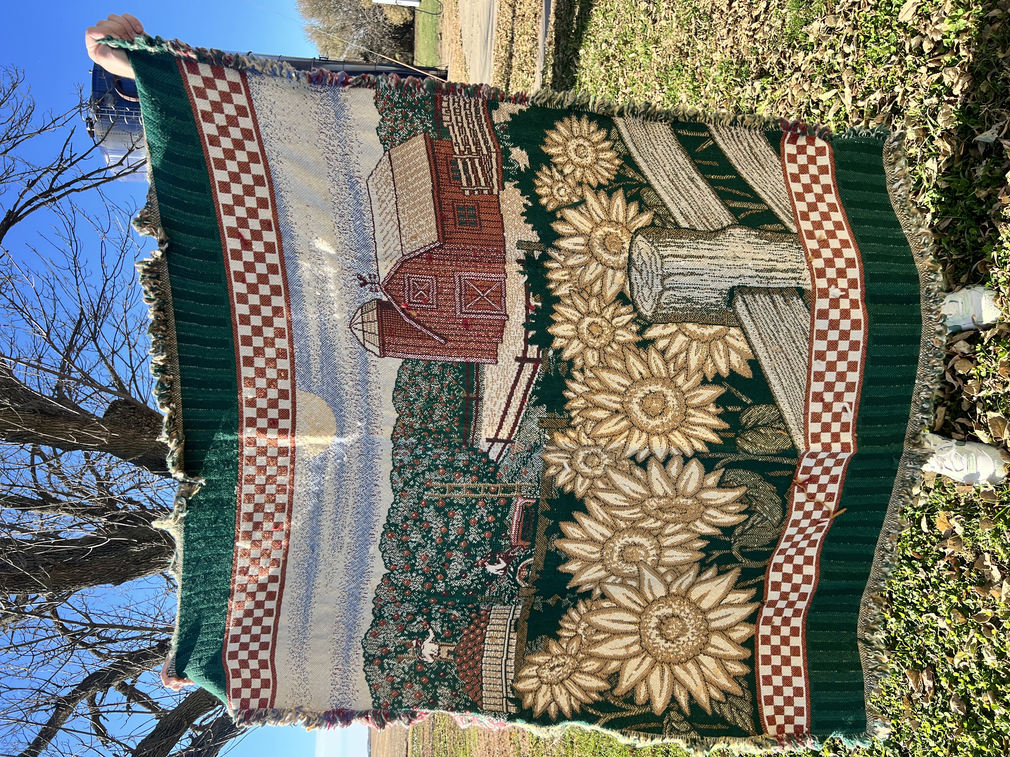 Barn Throw Sweatshirt