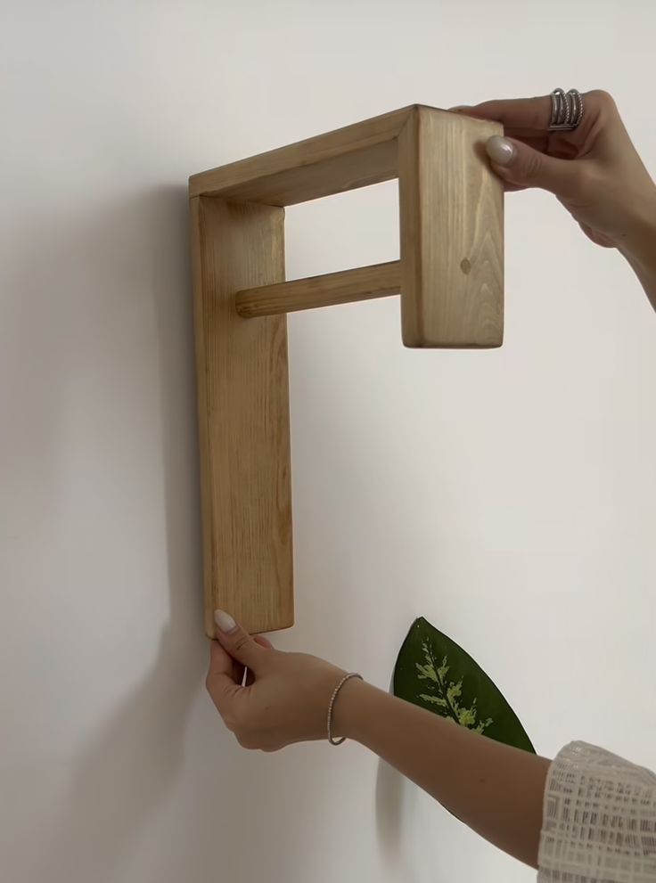 SOPORTE PARA PERCHAS