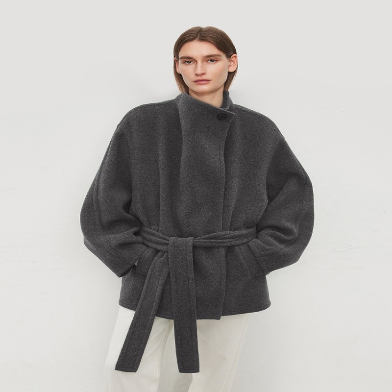Double-Faced Wool Cashmere Coat with Asymmetric Lapel and Two-Way Wear Design
