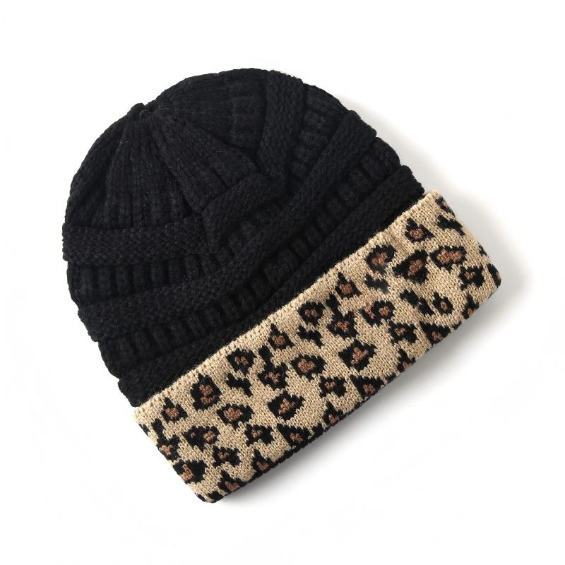 Women’s Autumn/Winter Leopard Print Knit Beanie