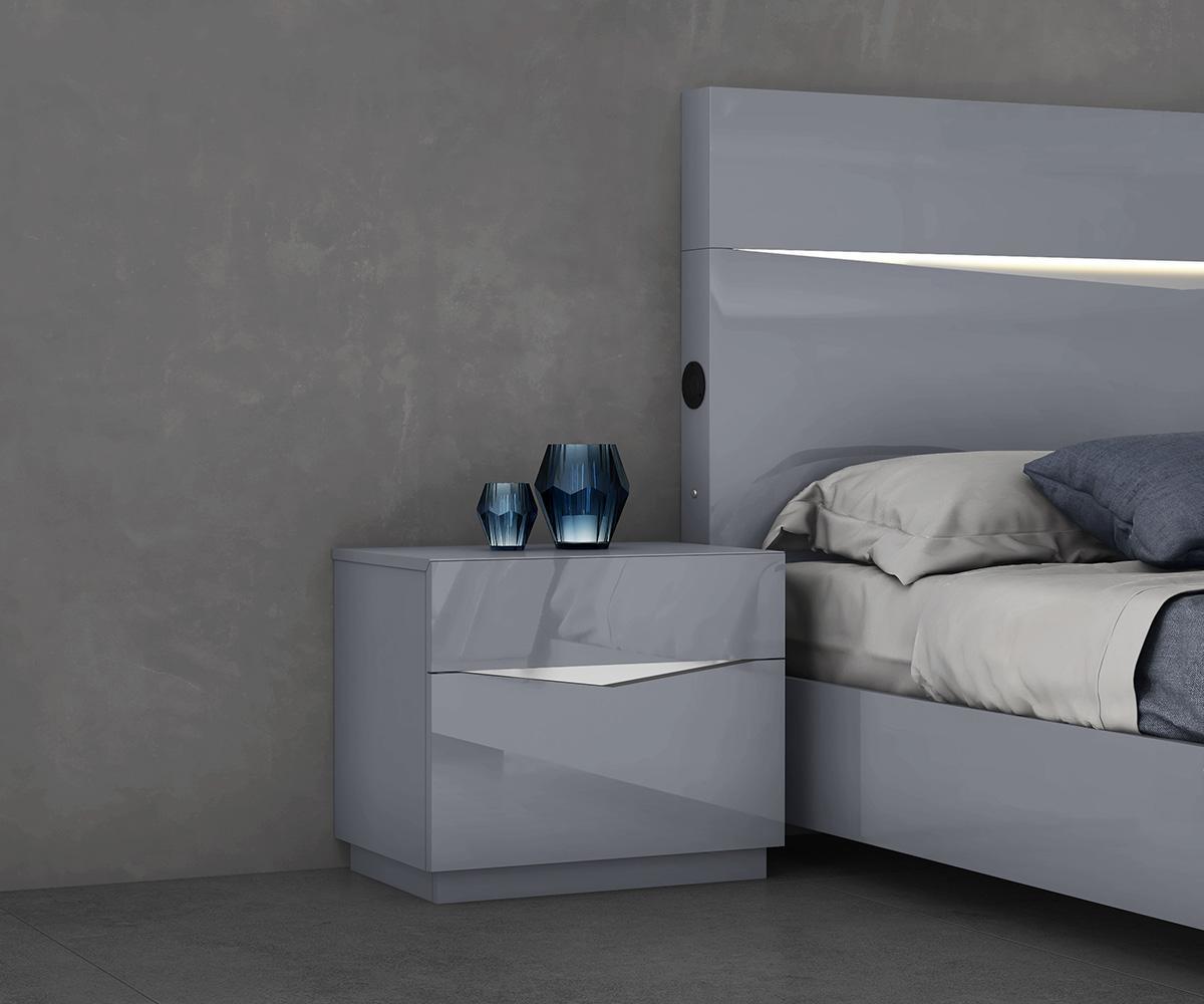 Nikos Platform Bed