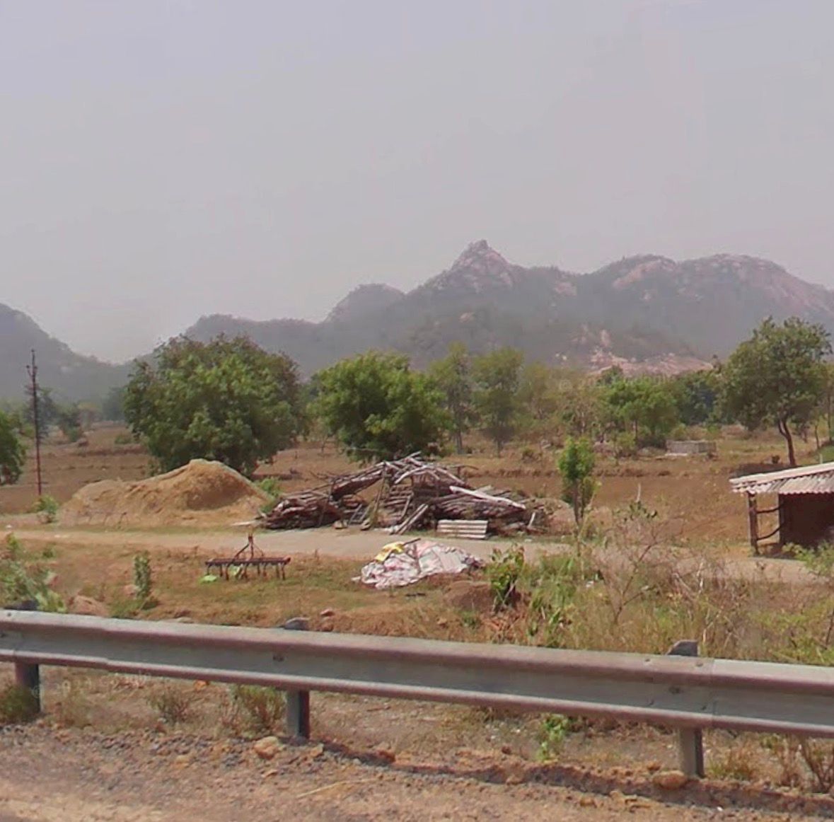 डोंगरीपाली 14 एकड़ बिक्री हेतु कृषि भूमि (For Sale) पिथौरा, जिला महासमुंद, छत्तीसगढ़