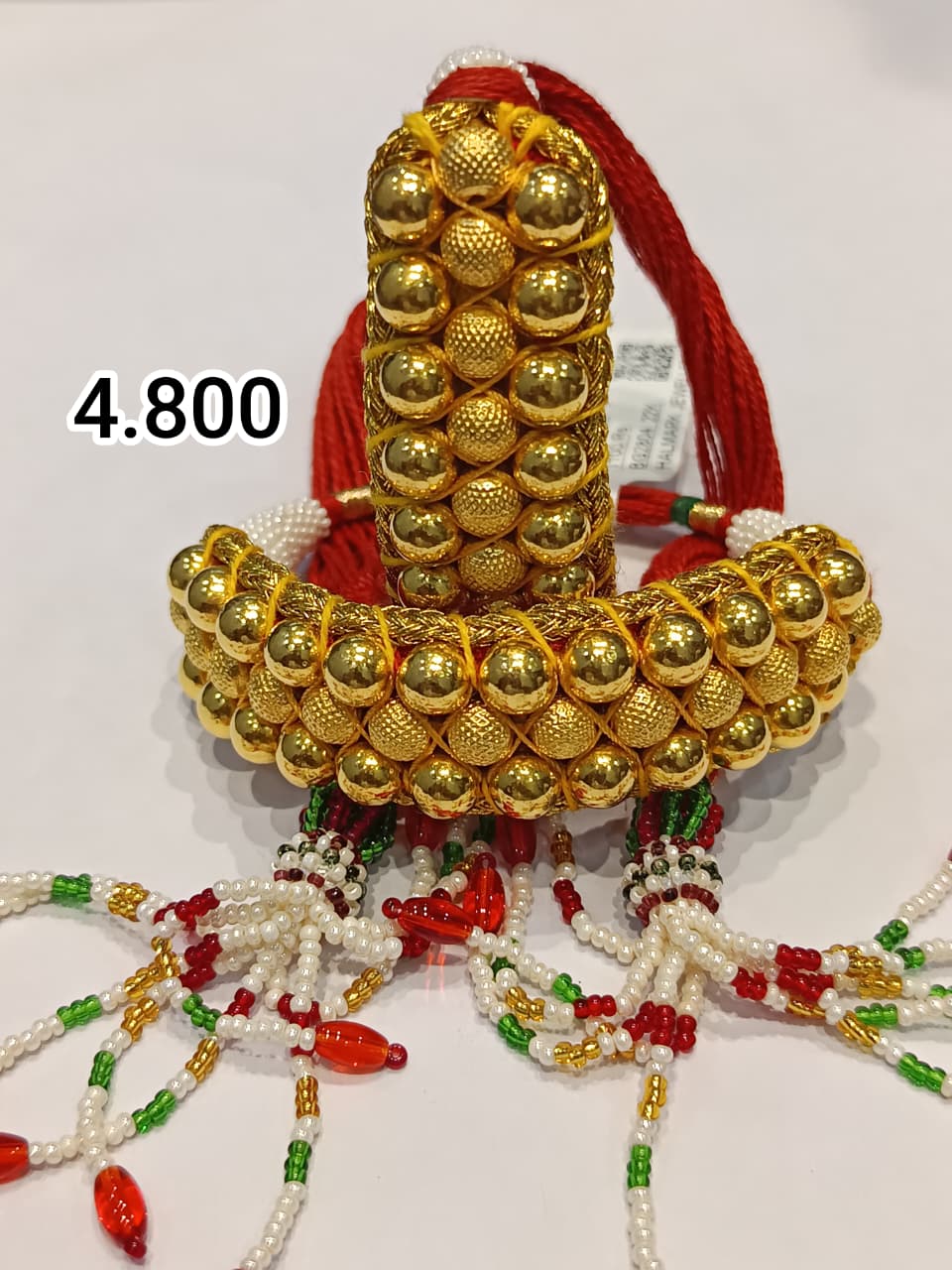 Traditional decorative necklace