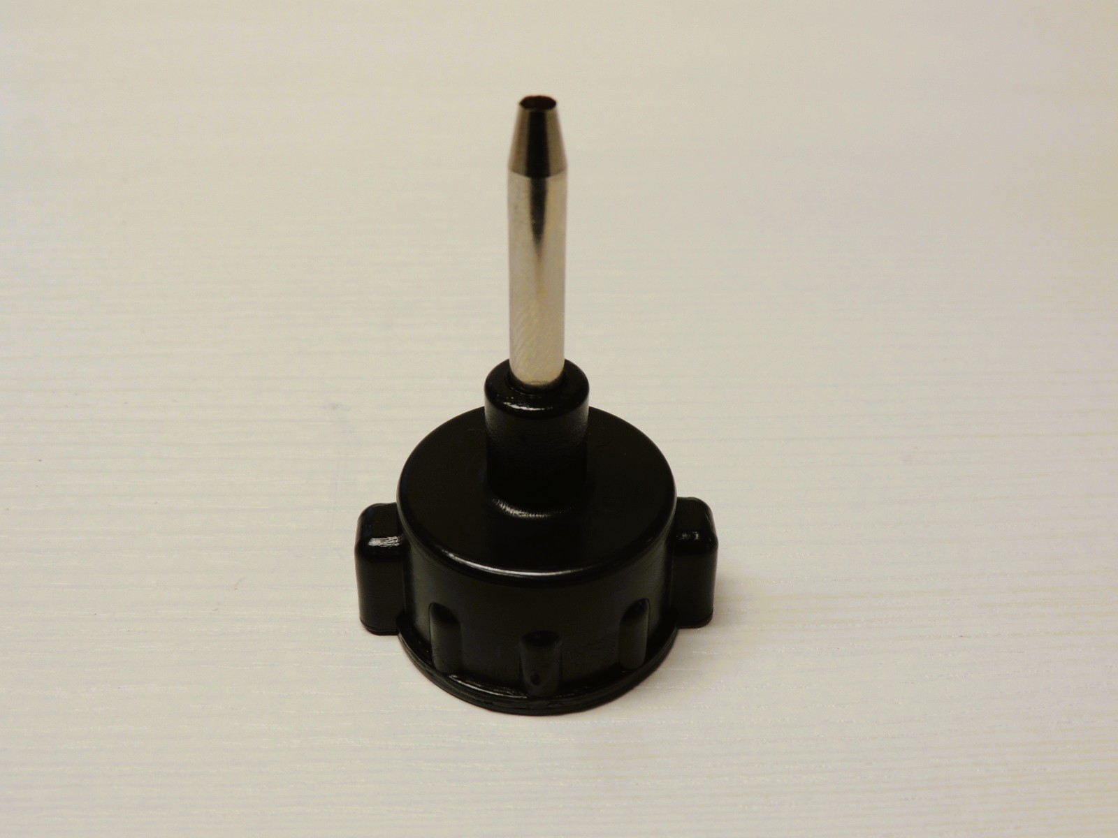 Art. M/202 ugello universale maggiorato (prezzo IVA esclusa)