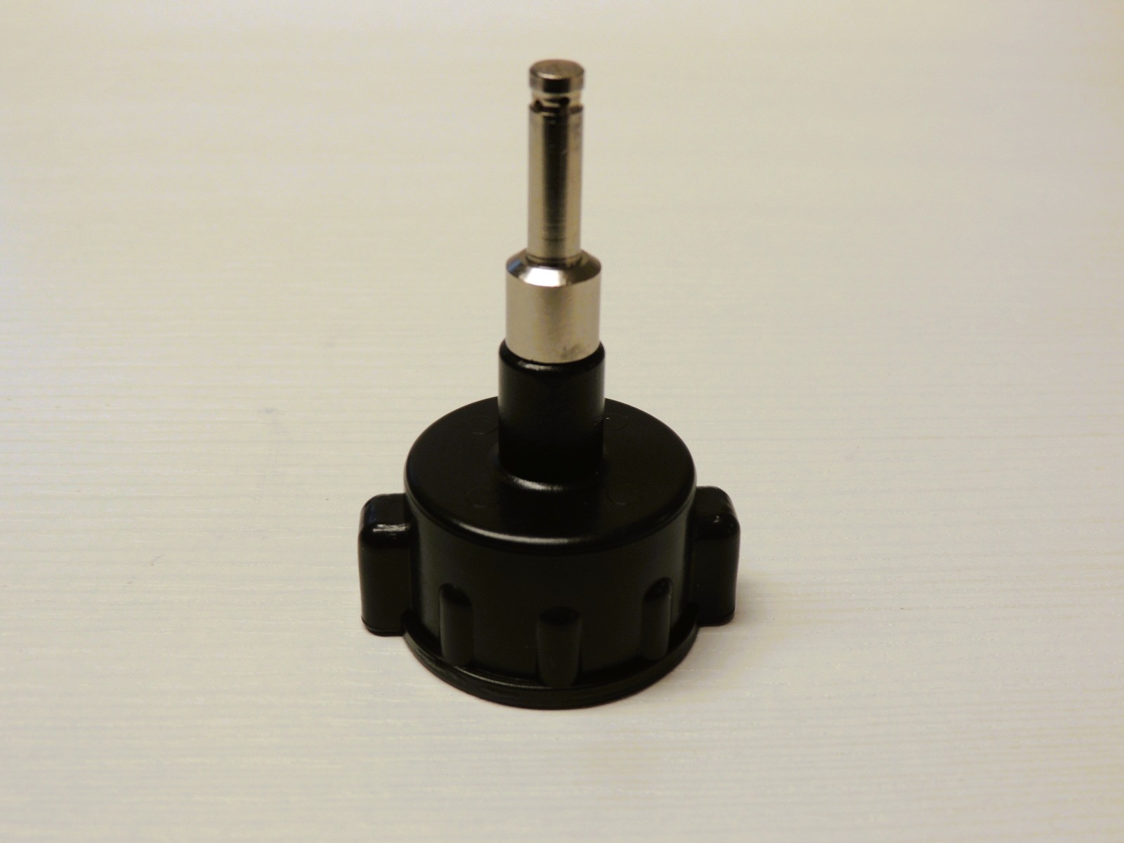 Art. 204 Ugello per fori spine ø 6x20 (prezzo IVA esclusa)