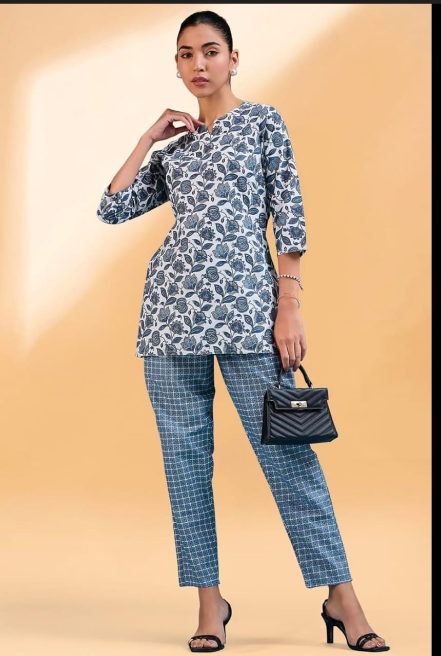 Floral Print Kurti with Checkered Pants