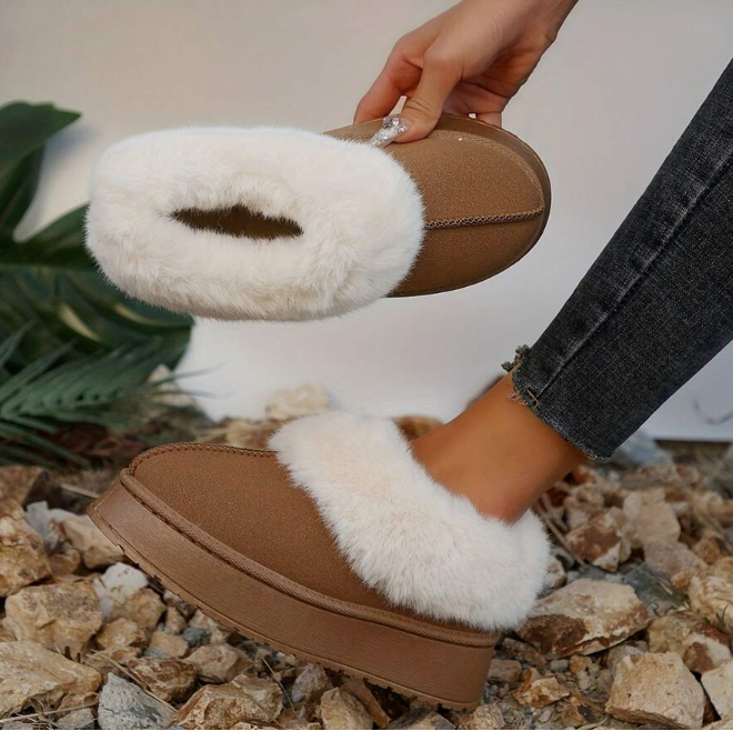 Women's Faux Fur Lined Slippers