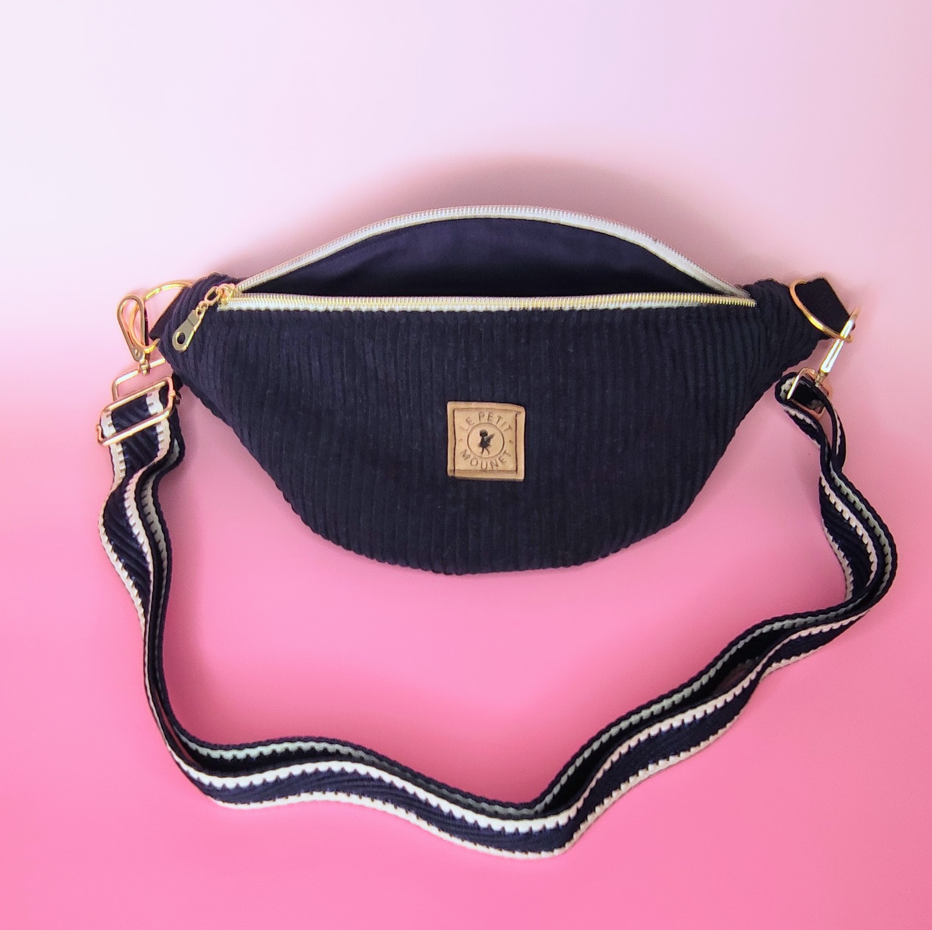 Sac banane en velours côtelé bleu-marine