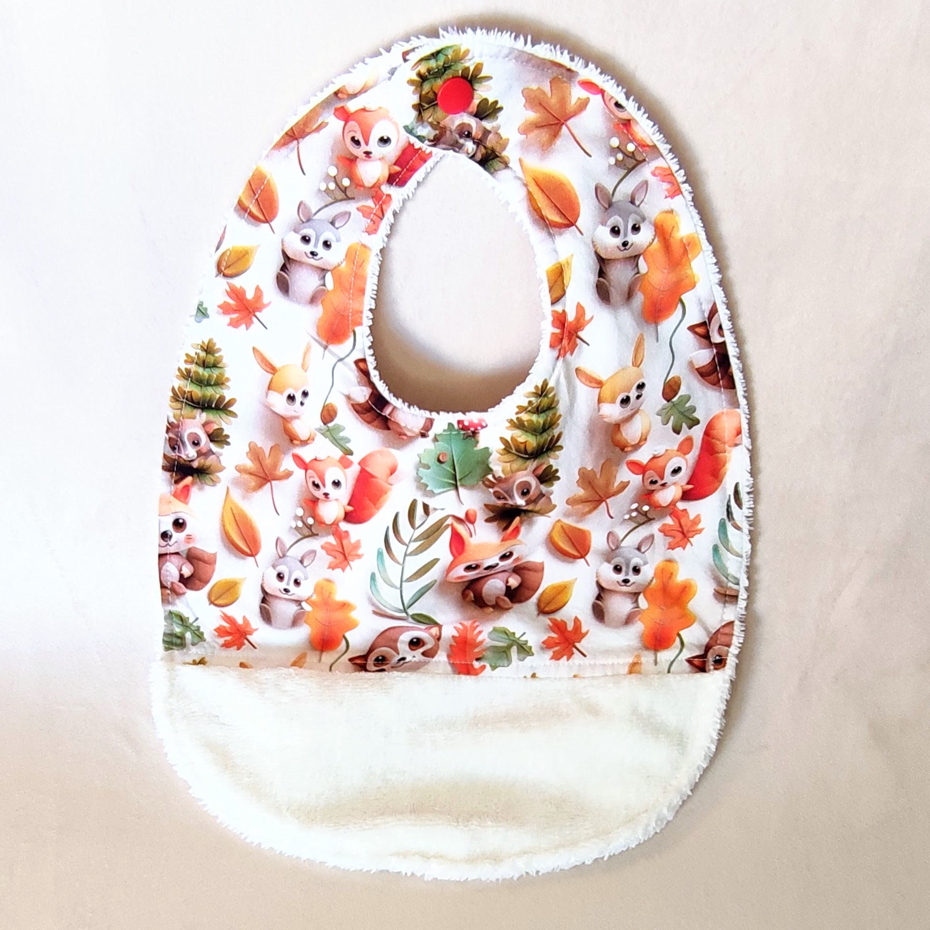 Bavoir bébé motifs animaux de la foret