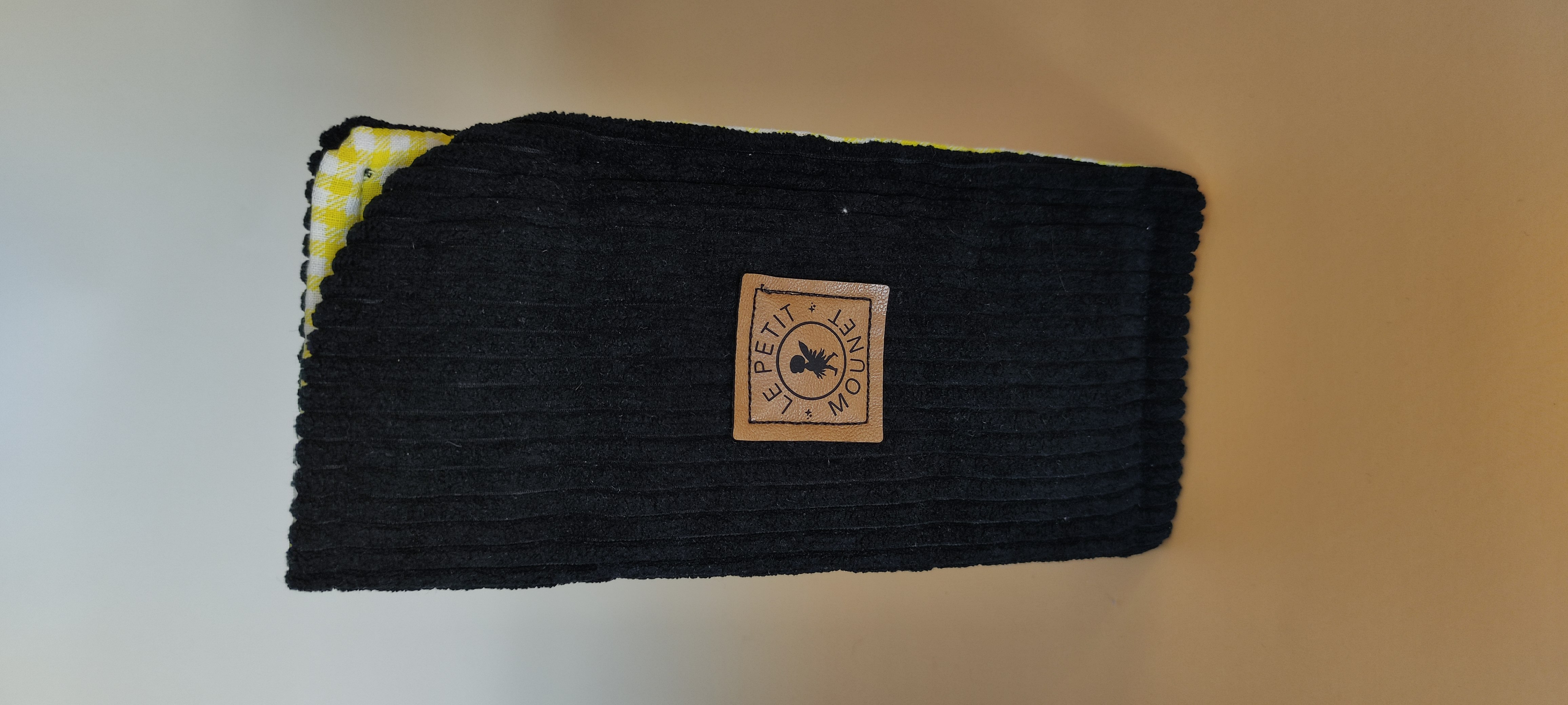 Étui à lunettes en velours cotelé noir