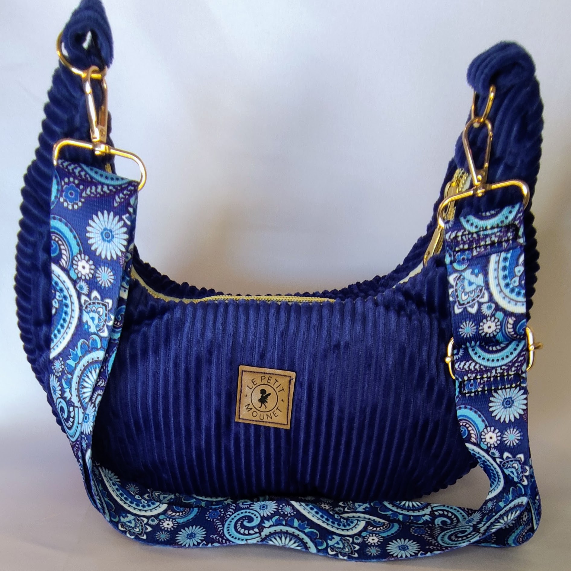 Sac à main en velours bleu