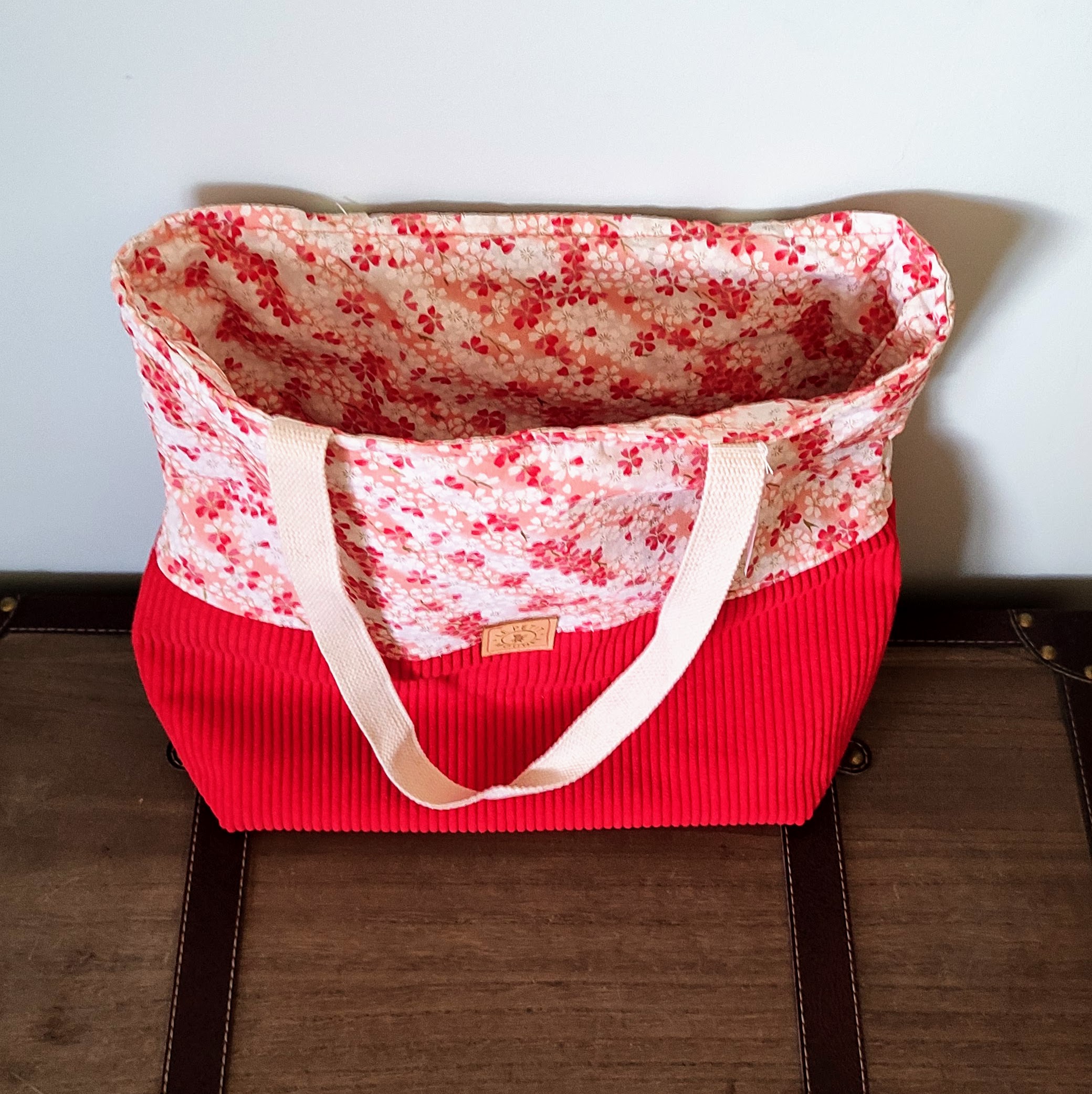 Sac cabas à fleurs rouge-orangé