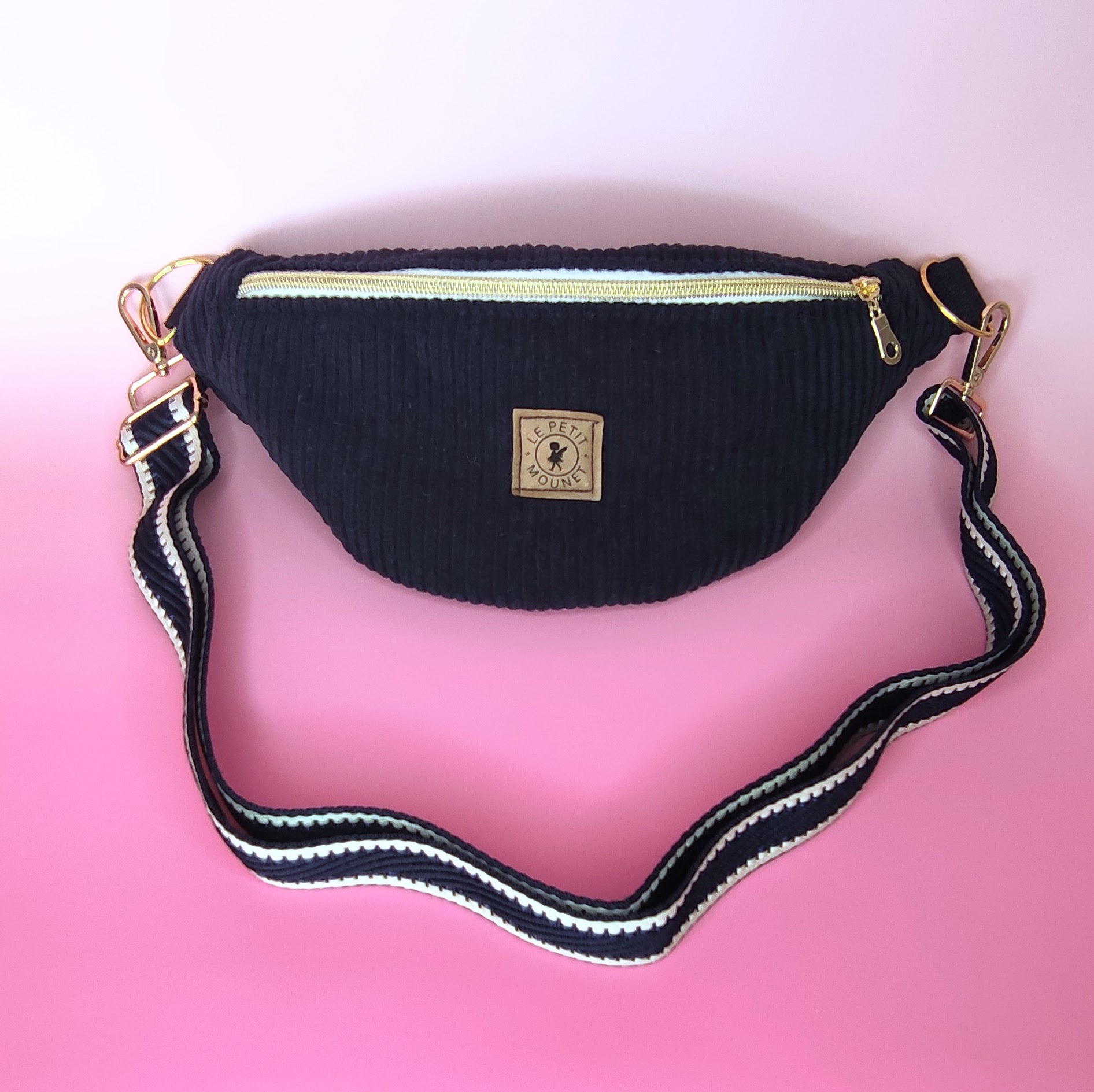 Sac banane en velours côtelé bleu-marine