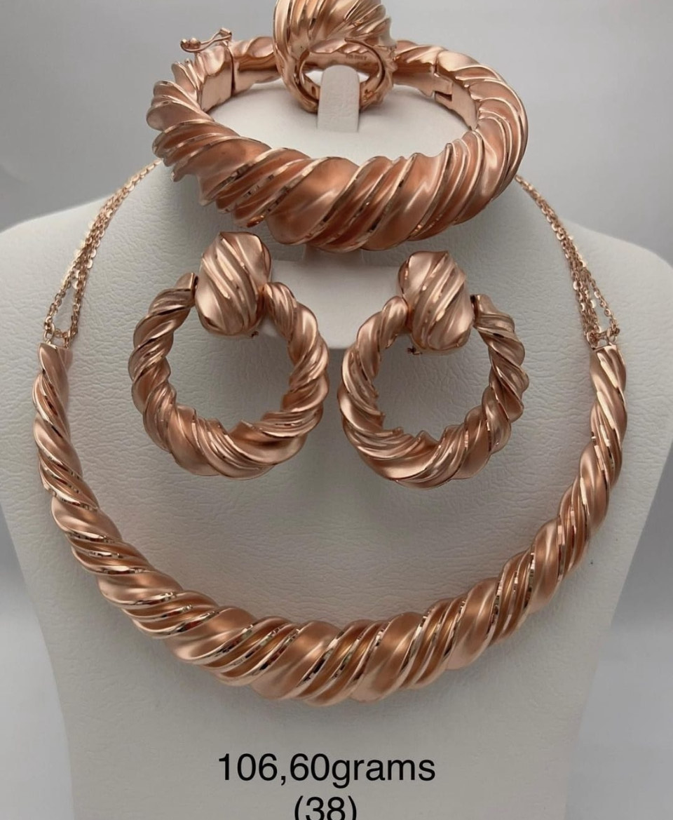Rose Gold Twisted Jewelry Set