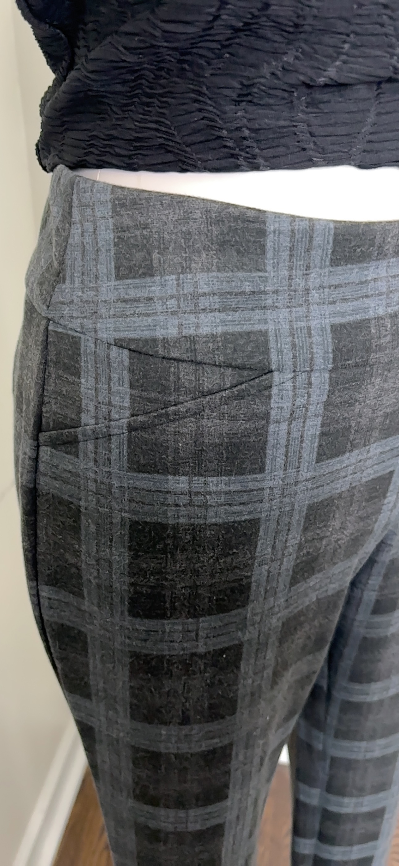 Gray Plaid Trousers Sz 12