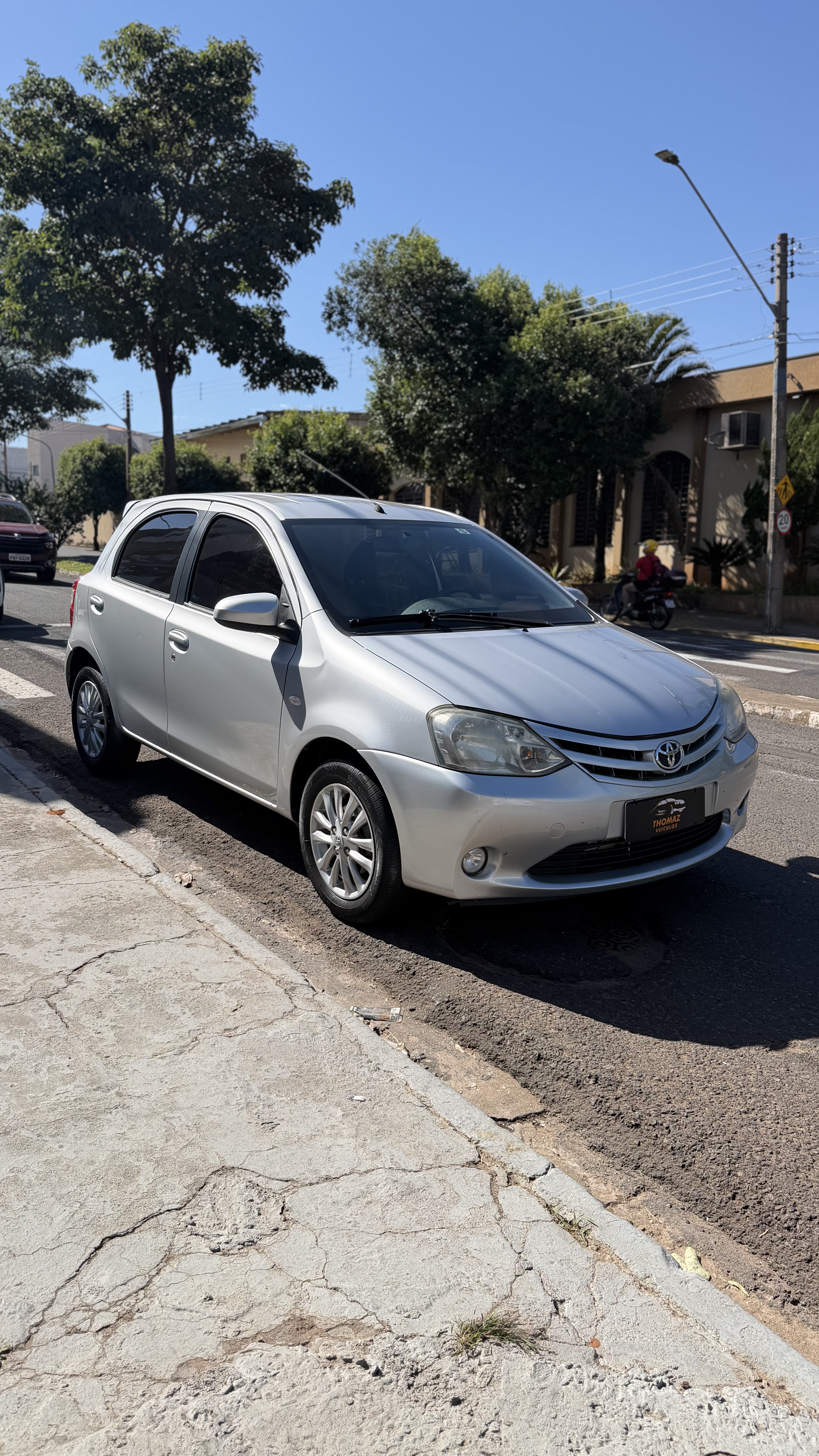 Etios 2014 1.5 XLS