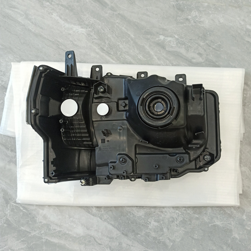 Toyota Coaster 2017-2024 Minibus Headlight Assembly PNG Version