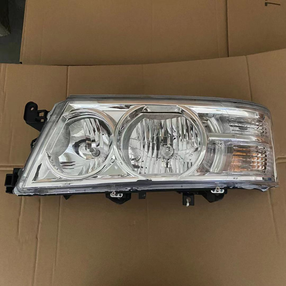 Toyota Coaster 2008-2016 model minibus headlight assembly 212-11N9