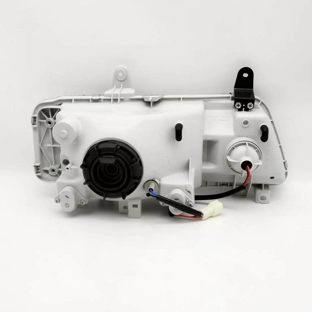 Isuzu FSR FRR FTR FVR 1996-2007 model headlight assembly 213-1118