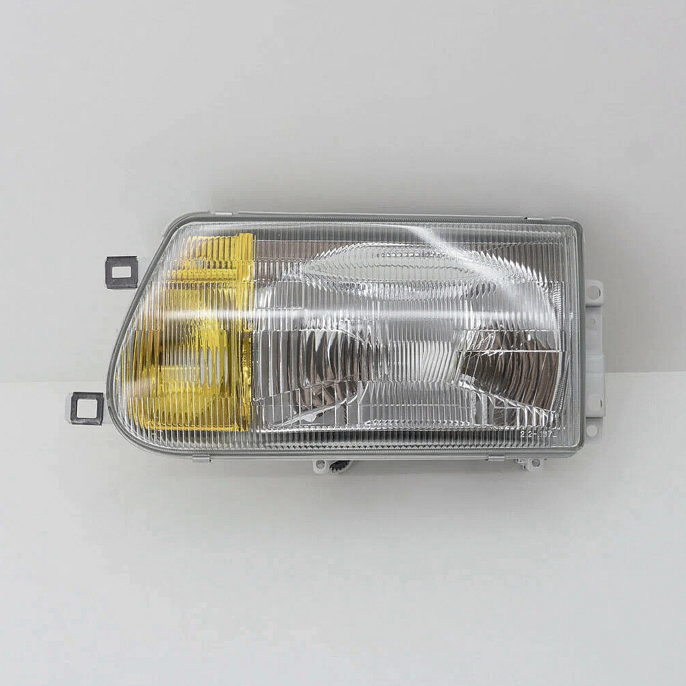 Toyota DYNA 1997-1999 model headlight assembly 212-1167-LD-Y