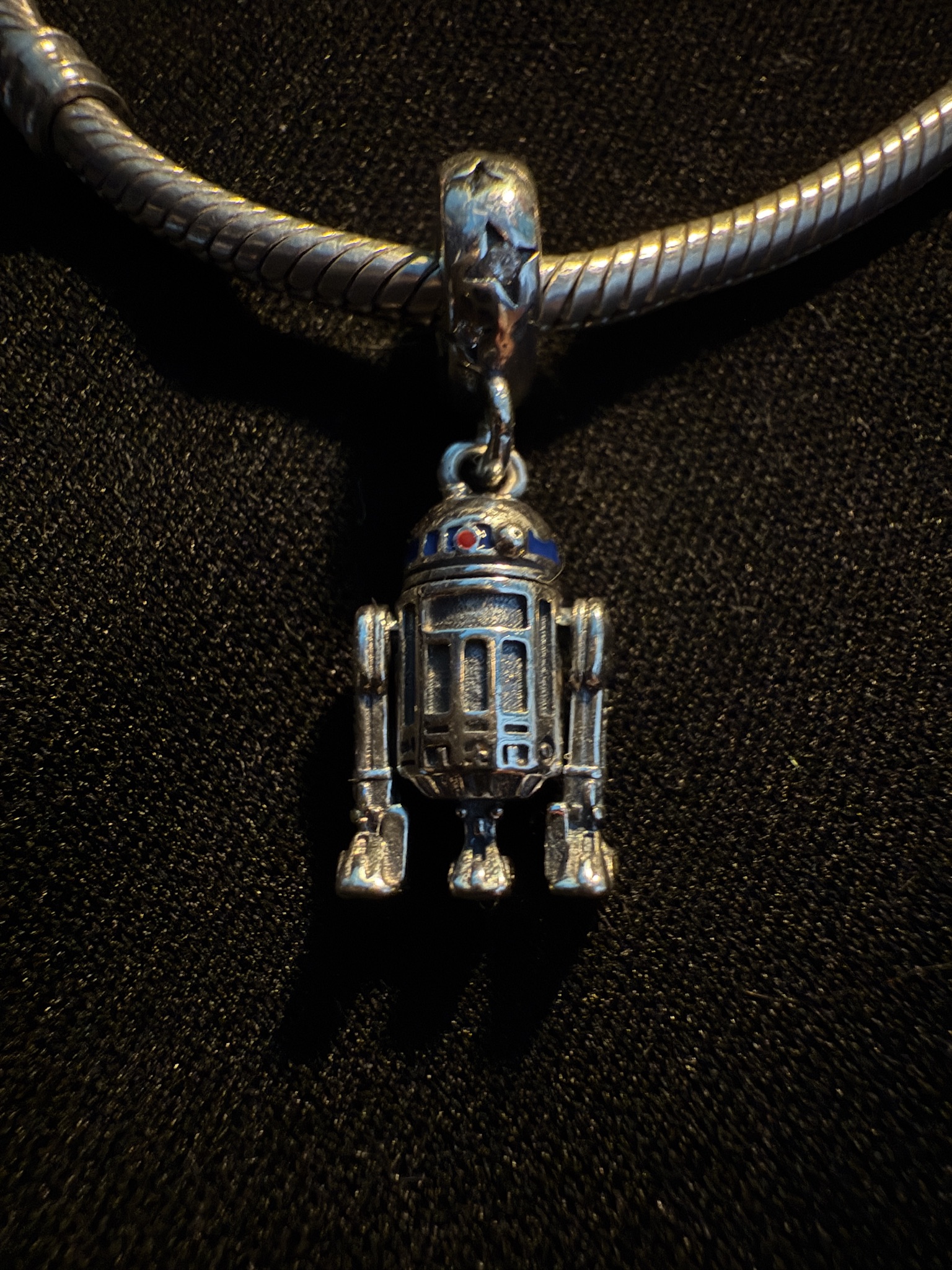 Charm R2-D2