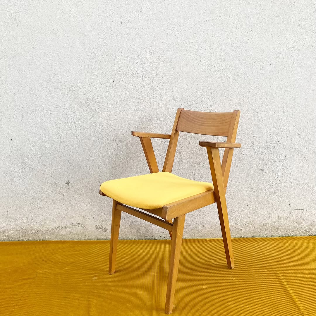 Fauteuil bridge 50s en laine jaune