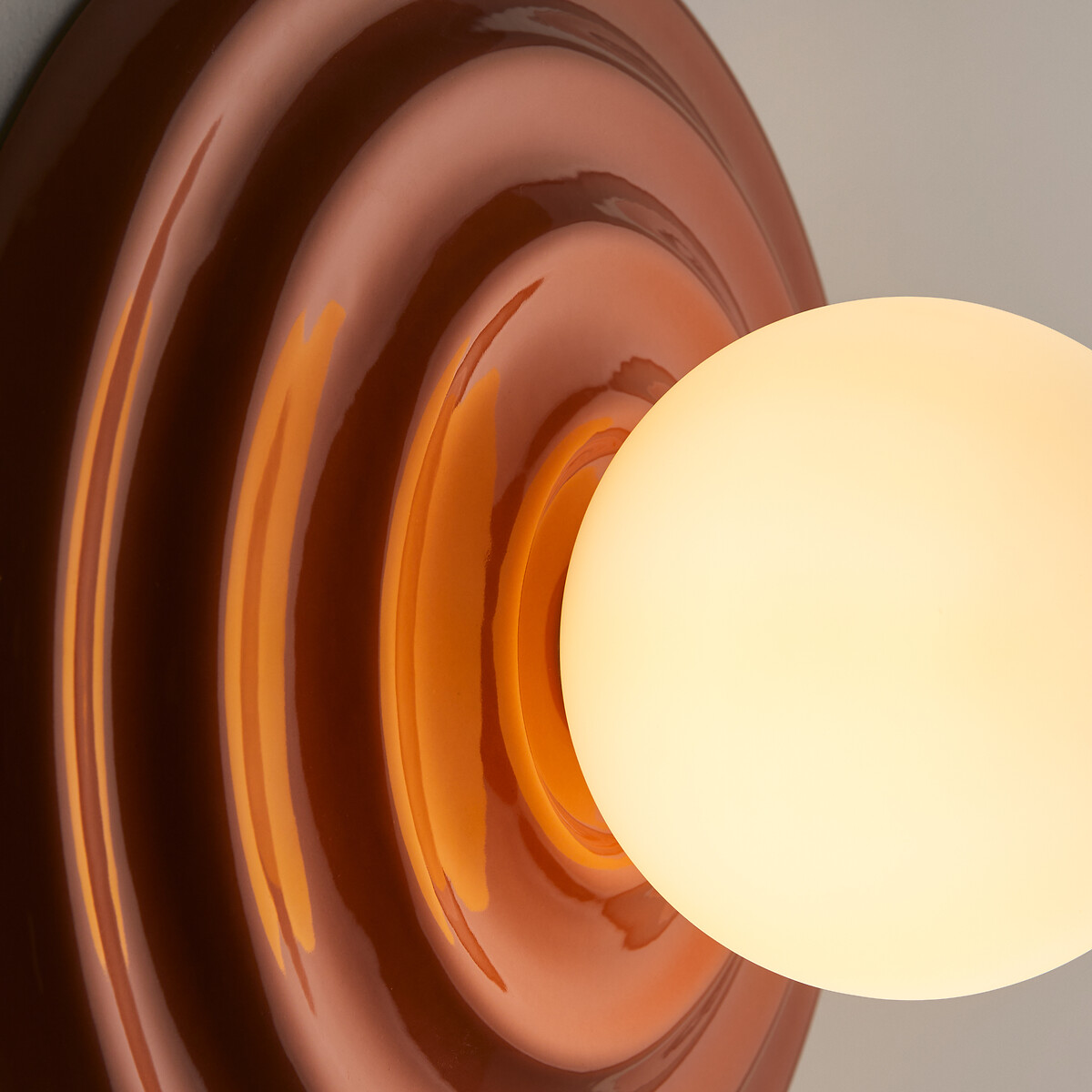 Applique murale design céramique brillante – terracotta / rose