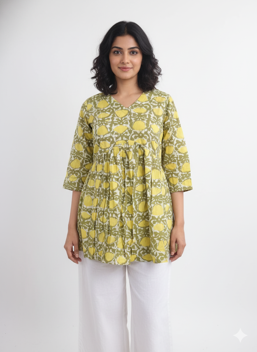Yellow printed tunic top