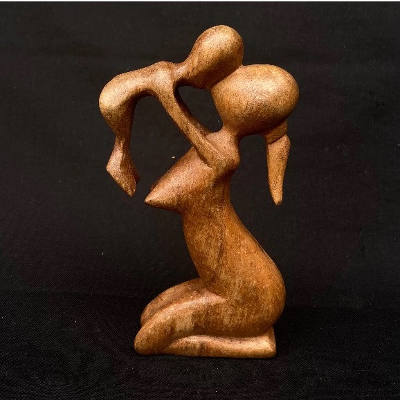 Patung Kayu Wanita & Anak
