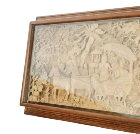 Lukisan relief kayu klasik