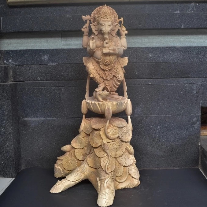 Patung Ganesha Kayu