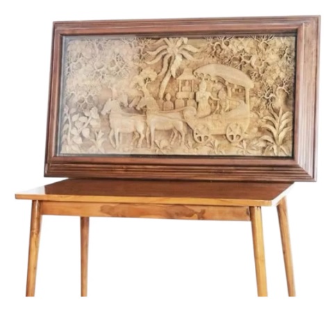 Lukisan relief kayu klasik